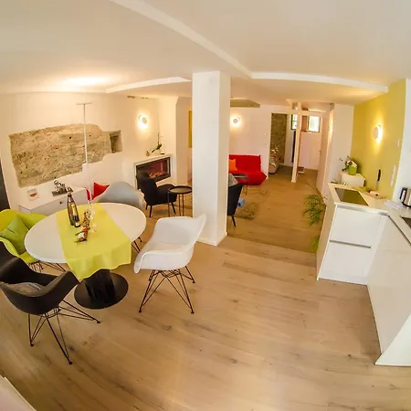 Feriendomizil Zum Grauen Wolf Apartment *